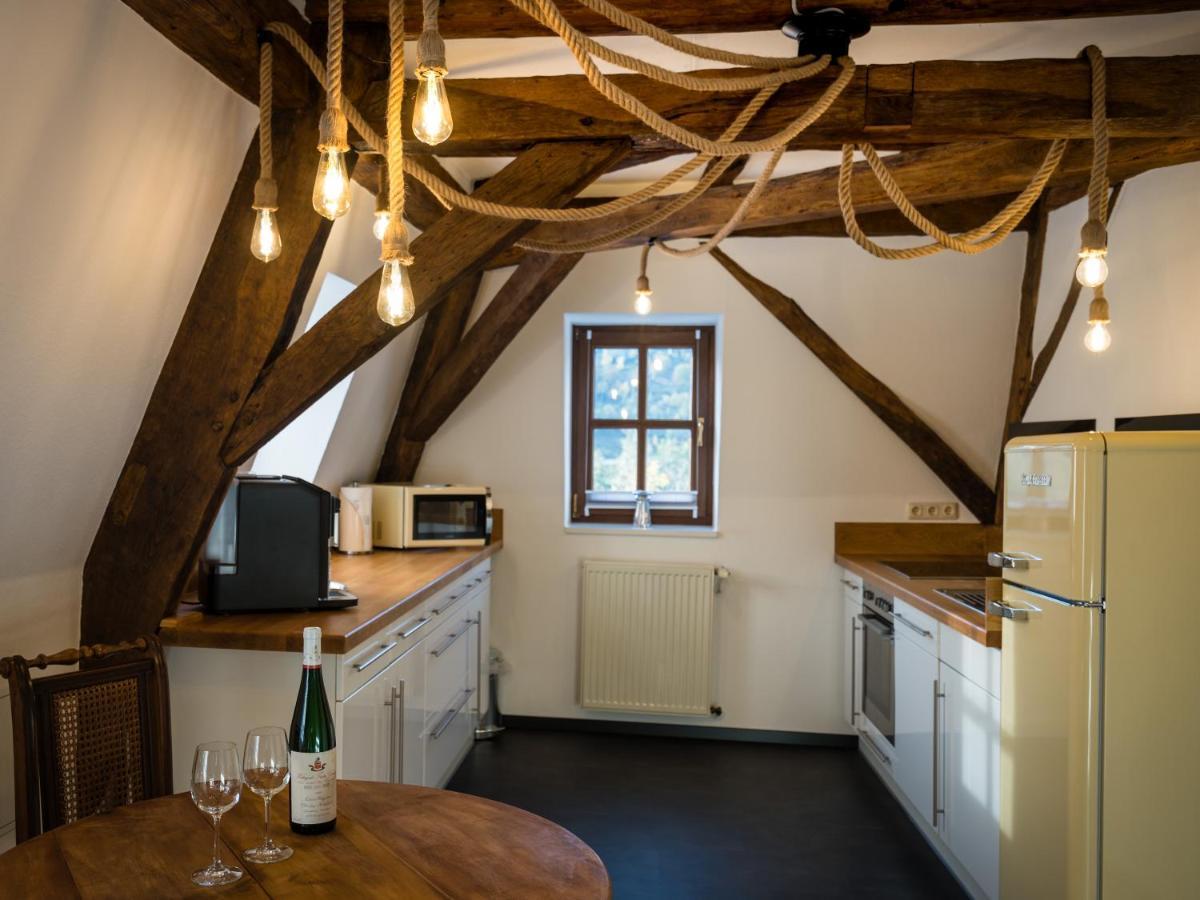 Rissbacher Hof Mansarde Anno 1737 トラーベン・トラールバッハ エクステリア 写真